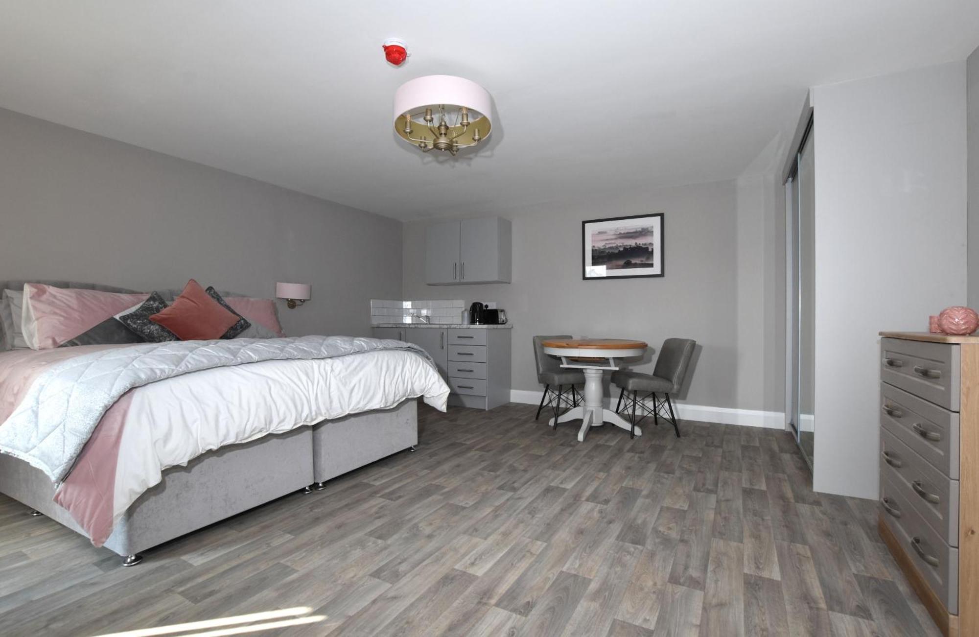 Homestead Hillsborough Guest Rooms Номер фото