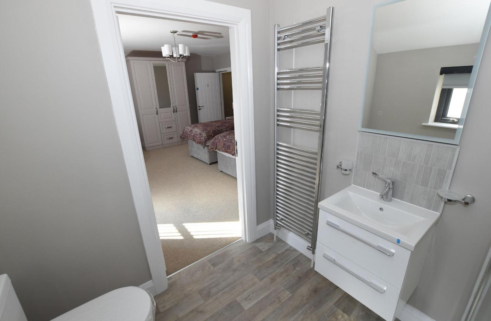 Homestead Hillsborough Guest Rooms Номер фото